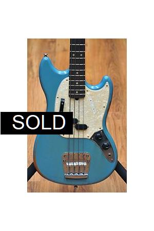 Fender Justin Meldal Johnsen Road Worn Mustang Faded Daphne Blue Fender Justin Meldal Johnsen Road Worn Mustang Faded Daphne Blue